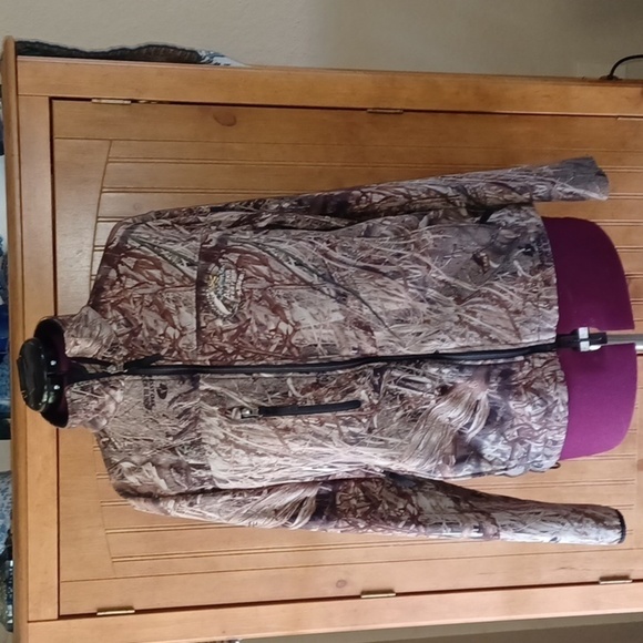 GRANYTE CAMOUFLAGE JACKET - Picture 1 of 9